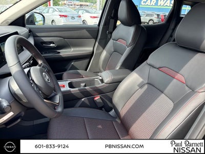 2025 Nissan Kicks SR