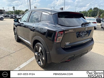 2025 Nissan Kicks SR