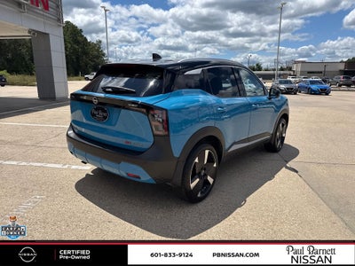 2025 Nissan Kicks SR