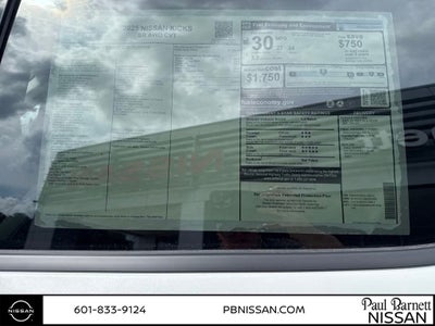 2025 Nissan Kicks SR