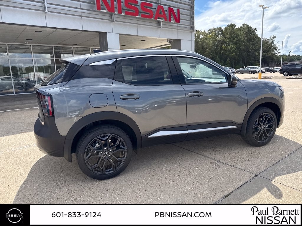 2027 Nissan Kicks SR