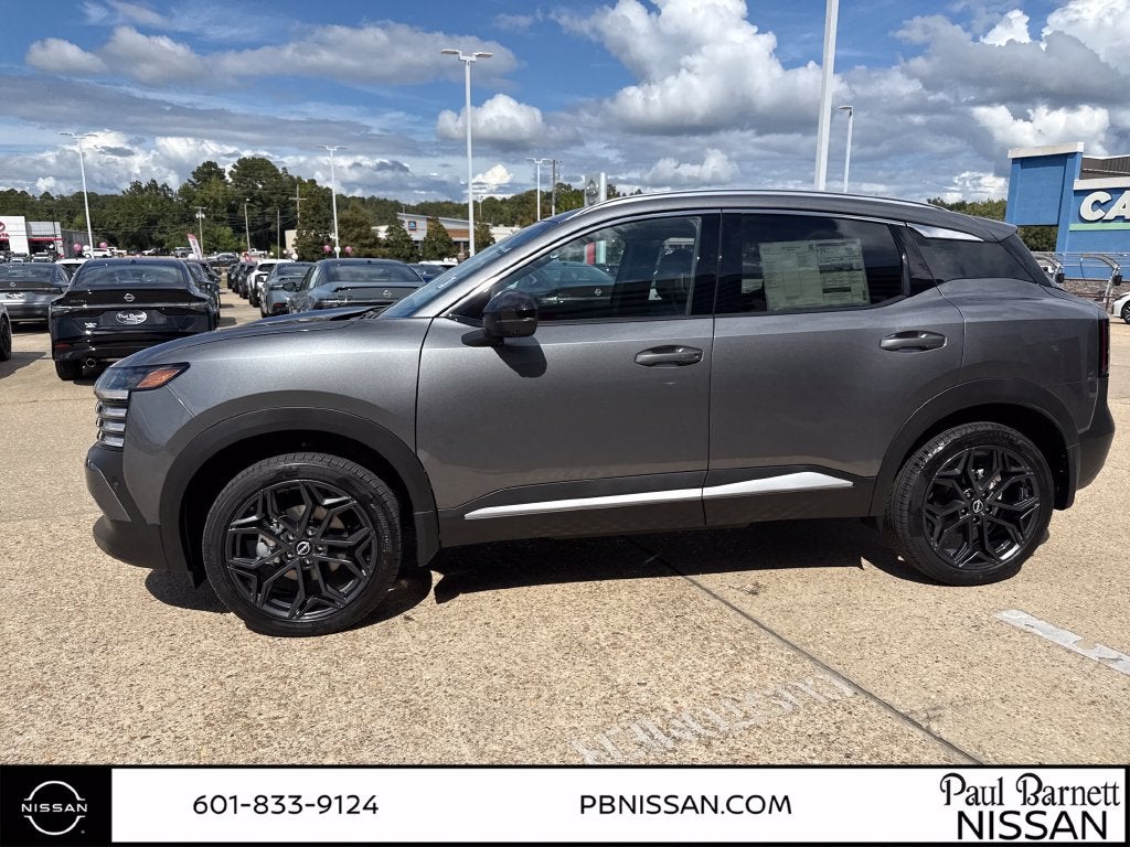 2027 Nissan Kicks SR