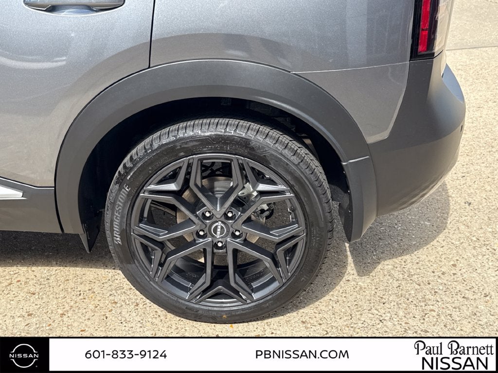 2027 Nissan Kicks SR