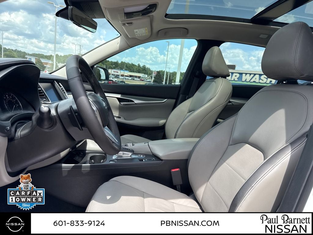 2023 INFINITI QX50 LUXE