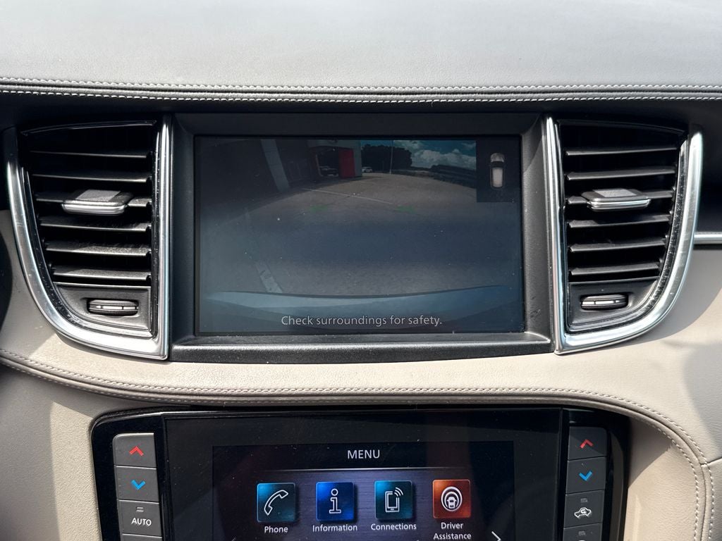 2023 INFINITI QX50 LUXE