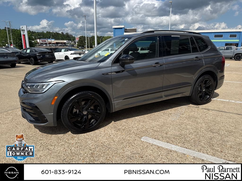 2023 Volkswagen Tiguan 2.0T SE R-Line Black