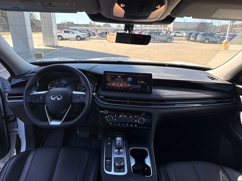 2025 INFINITI QX60 PURE