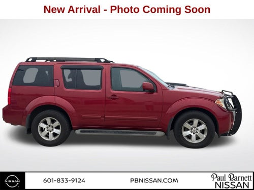 2012 Nissan Pathfinder SV
