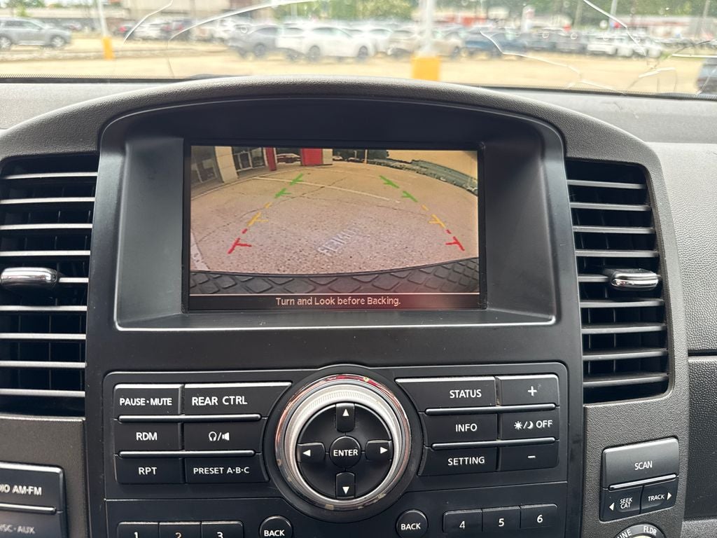 2012 Nissan Pathfinder SV
