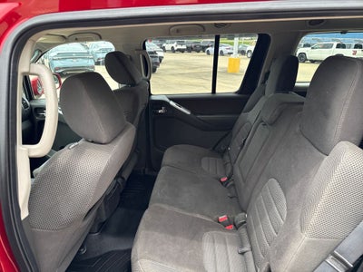 2012 Nissan Pathfinder SV