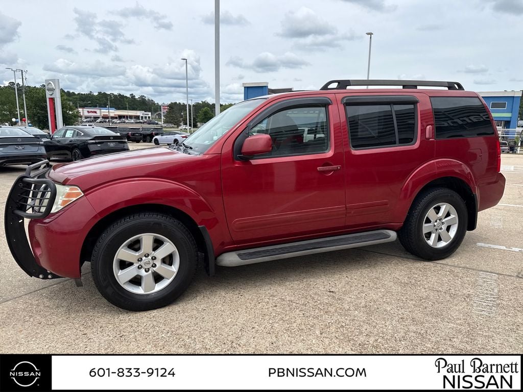 2012 Nissan Pathfinder SV