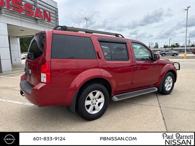 2012 Nissan Pathfinder SV