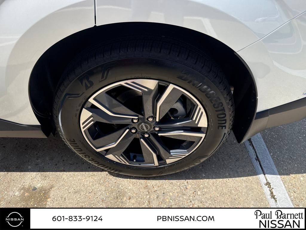 2025 Nissan Murano SL