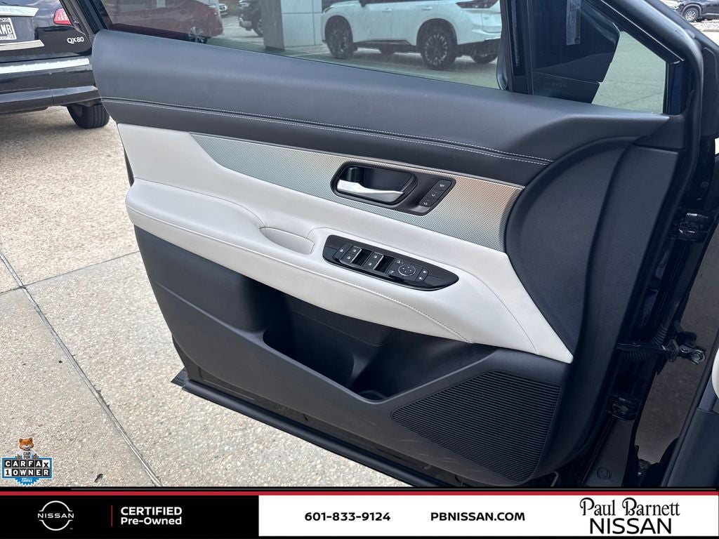 2025 Nissan Murano SL