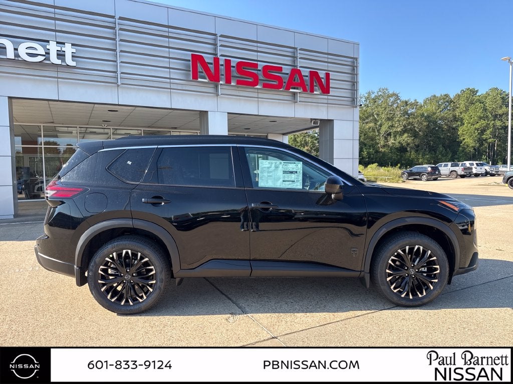 2026 Nissan Rogue Dark Armor
