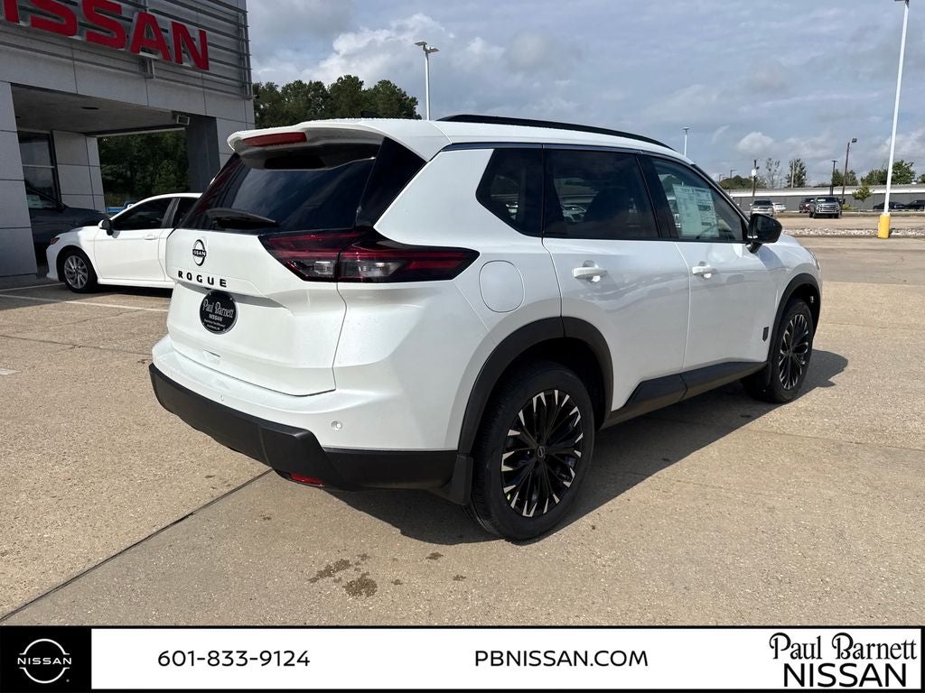 2026 Nissan Rogue Dark Armor