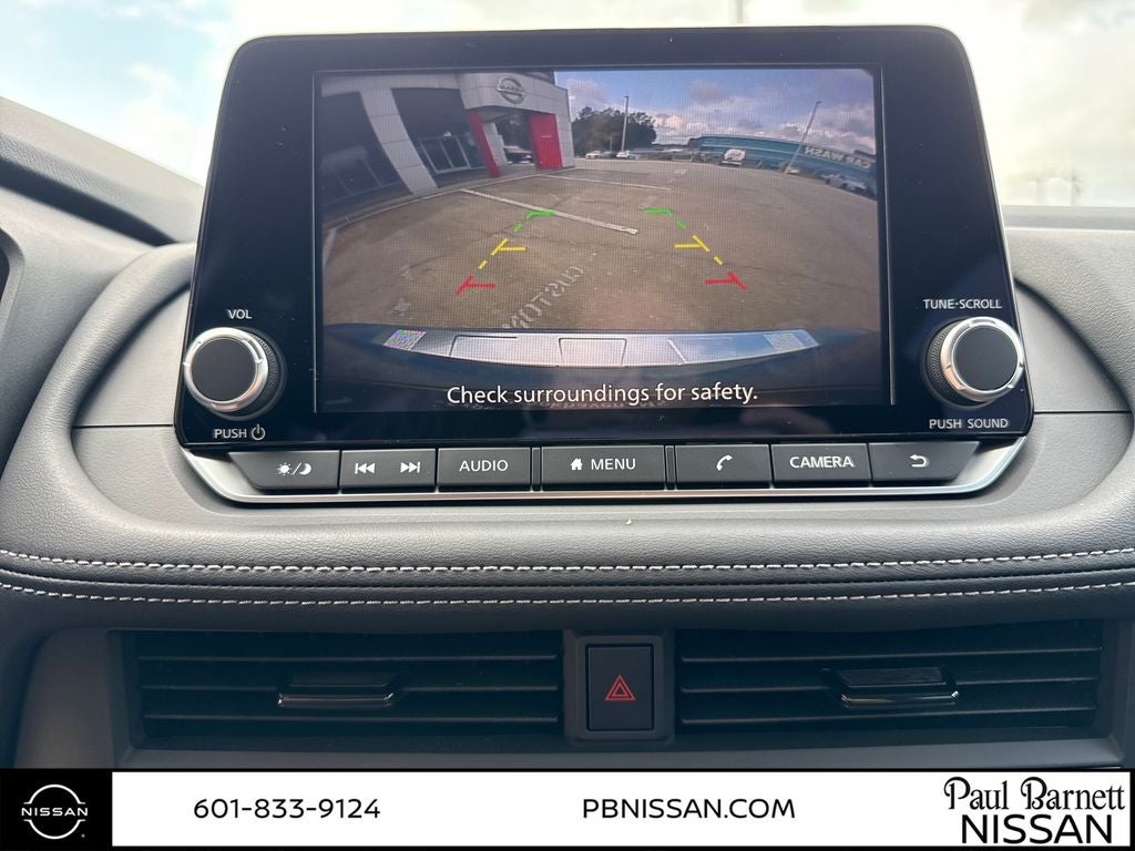 2026 Nissan Rogue SV