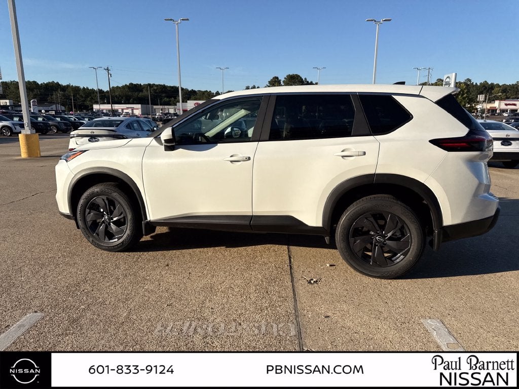 2027 Nissan Rogue SV