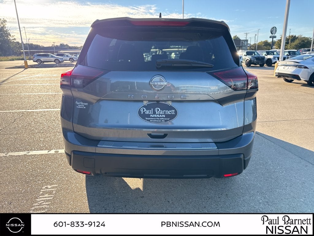 2027 Nissan Rogue SV
