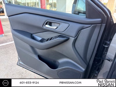 2027 Nissan Rogue SV