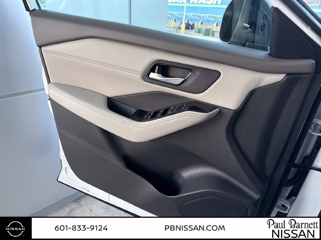 2027 Nissan Rogue Dark Armor