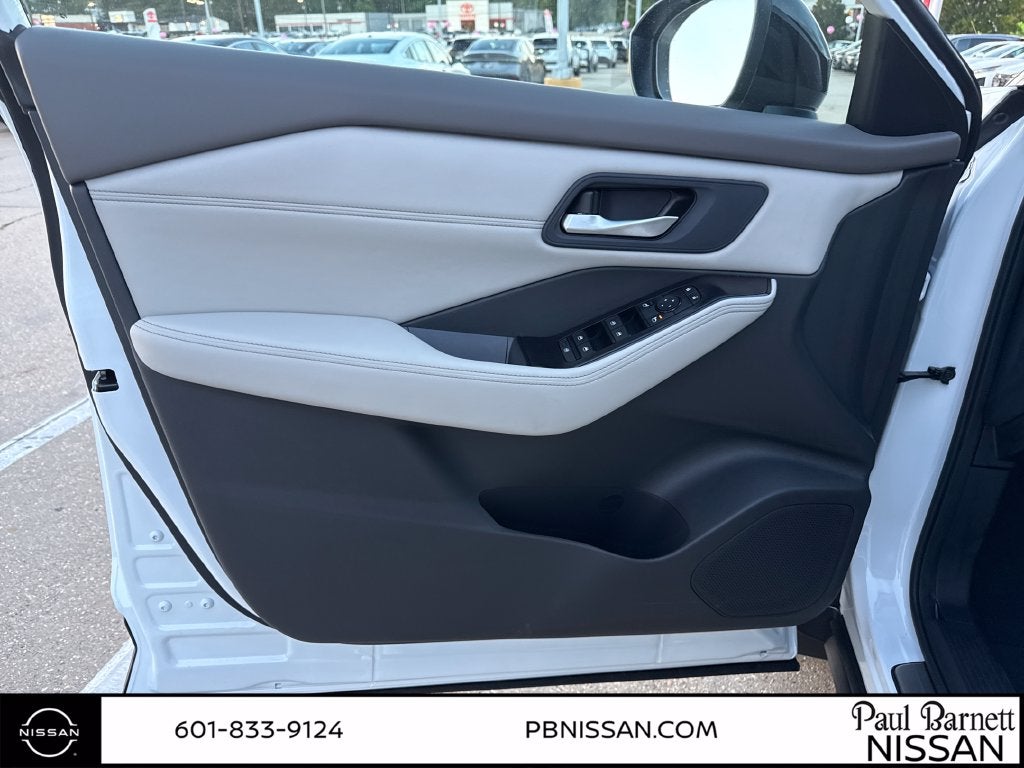 2027 Nissan Rogue Dark Armor