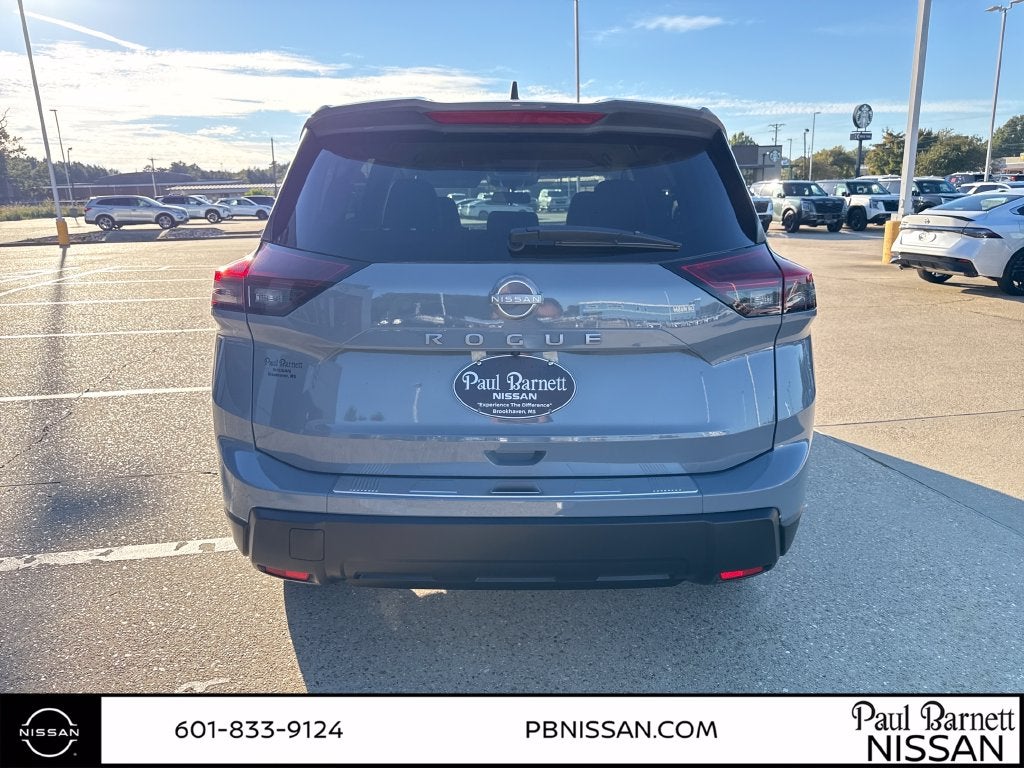 2027 Nissan Rogue SV