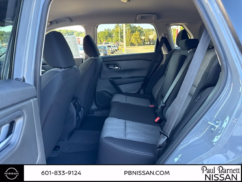 2027 Nissan Rogue SV