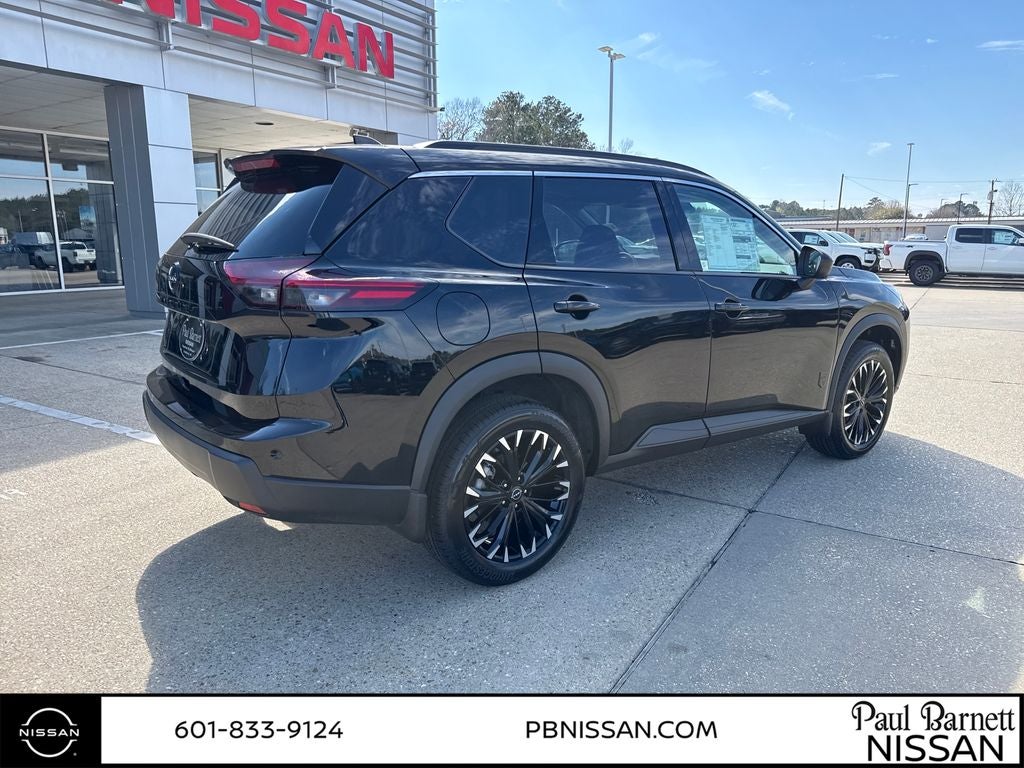 2026 Nissan Rogue Dark Armor