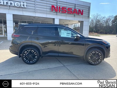 2026 Nissan Rogue Dark Armor