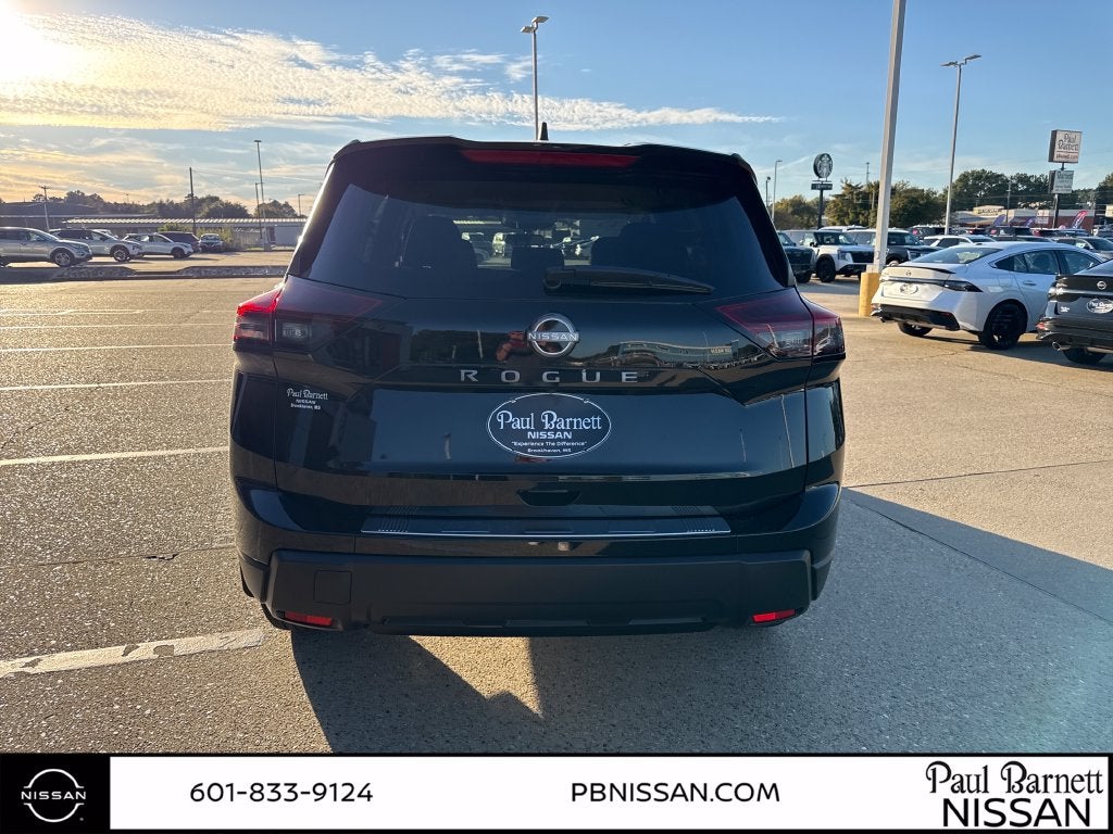 2027 Nissan Rogue SV