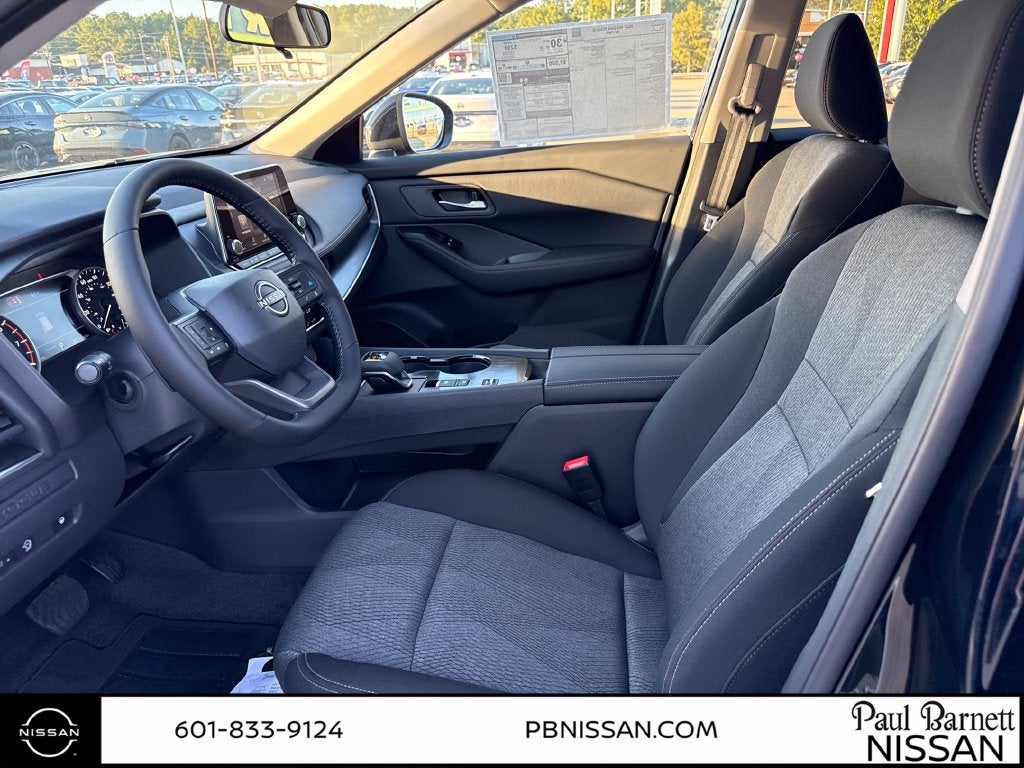 2027 Nissan Rogue SV