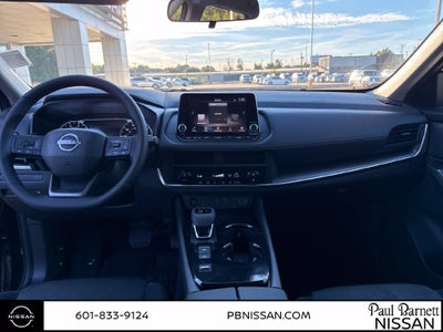 2027 Nissan Rogue SV