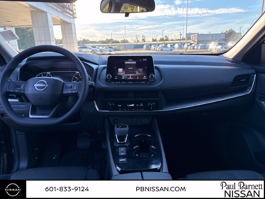 2027 Nissan Rogue SV