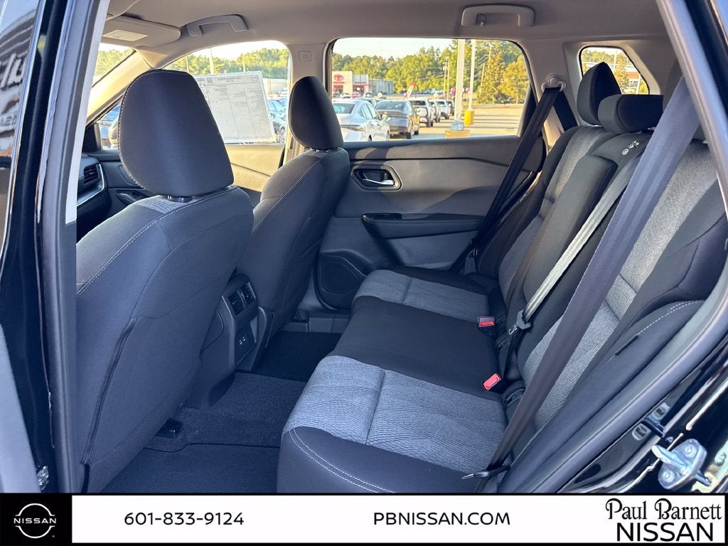 2027 Nissan Rogue SV