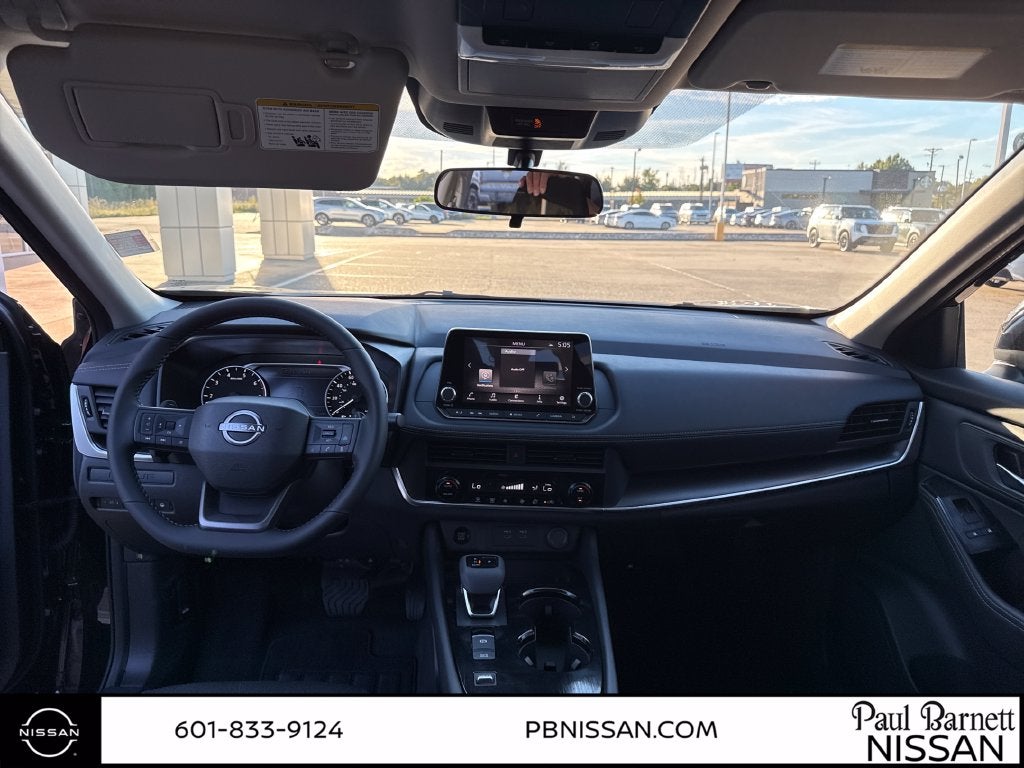 2027 Nissan Rogue SV