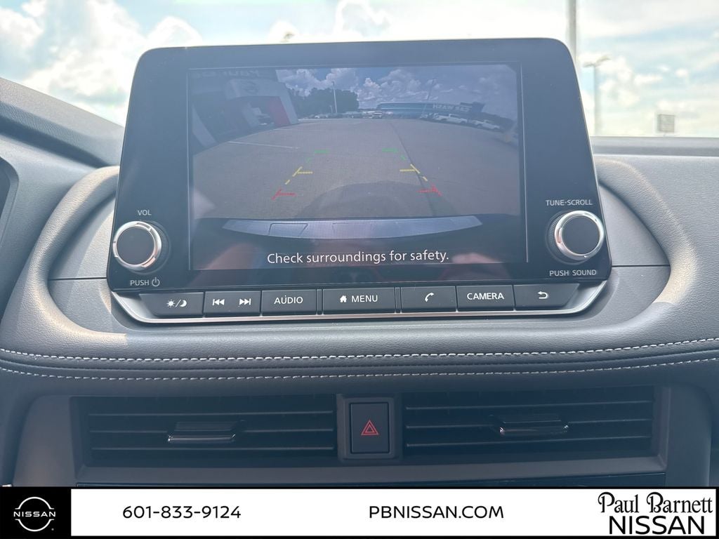 2026 Nissan Rogue SV
