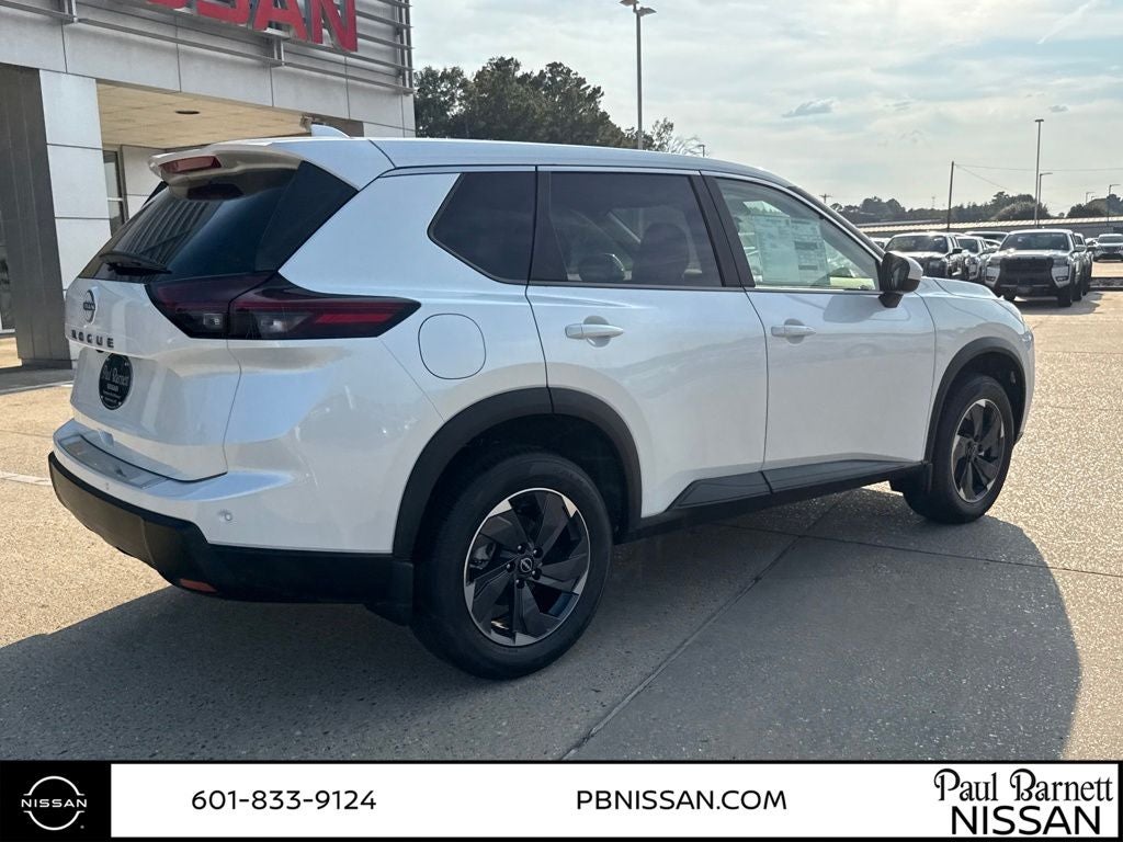 2026 Nissan Rogue SV