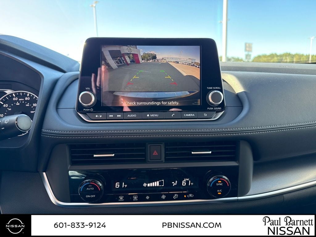 2026 Nissan Rogue SV