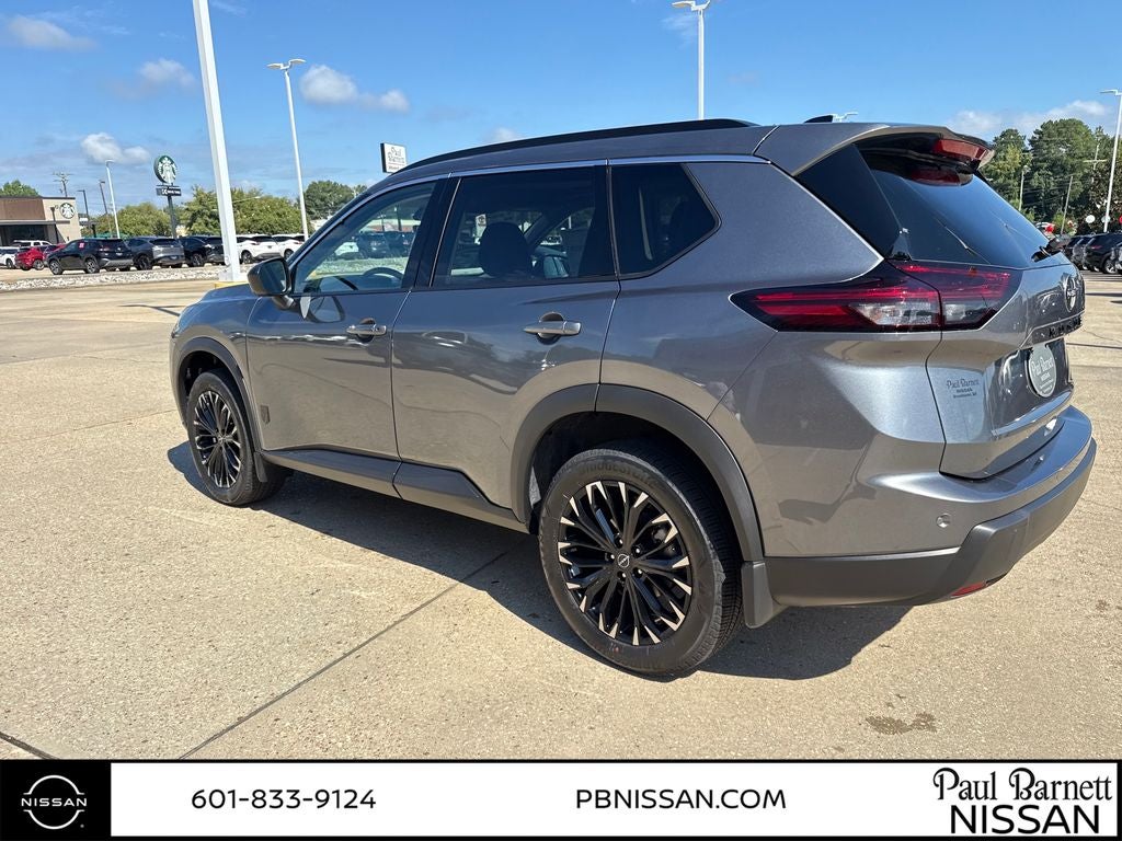 2026 Nissan Rogue Dark Armor
