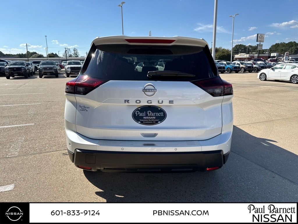 2026 Nissan Rogue SV