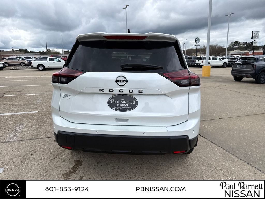 2026 Nissan Rogue Dark Armor