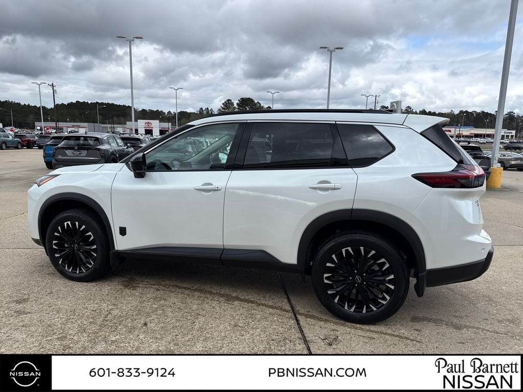 2026 Nissan Rogue Dark Armor