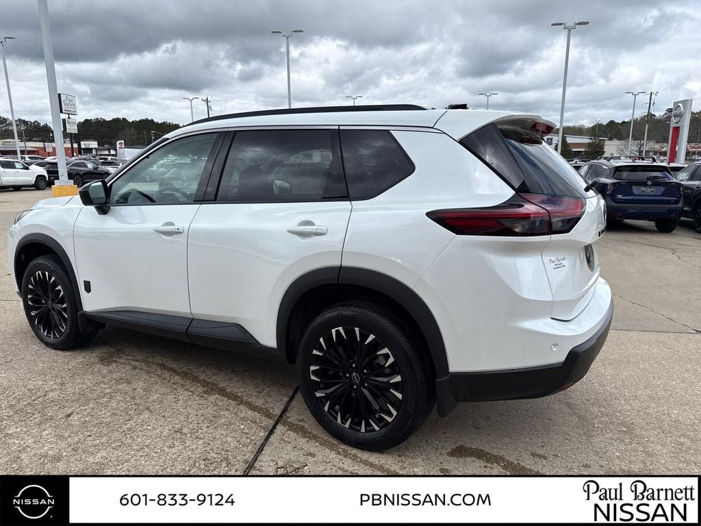 2026 Nissan Rogue Dark Armor