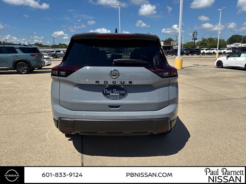 2026 Nissan Rogue Dark Armor