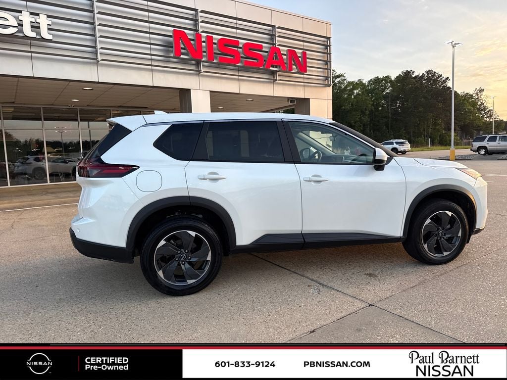 2024 Nissan Rogue SV