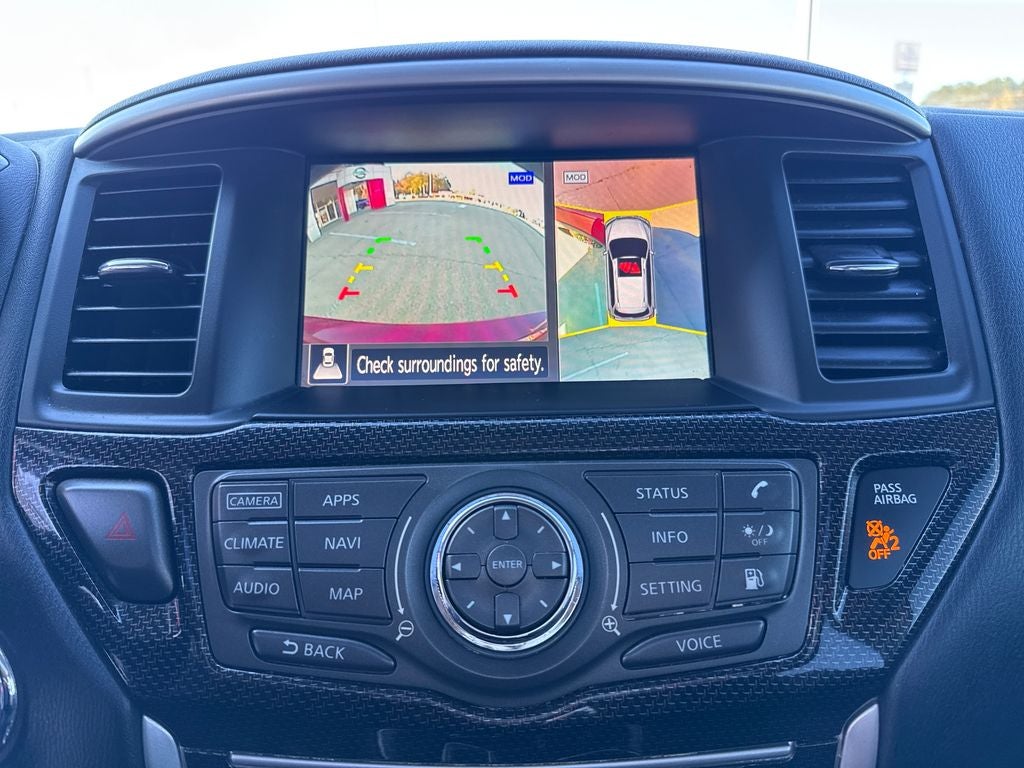 2020 Nissan Pathfinder SL