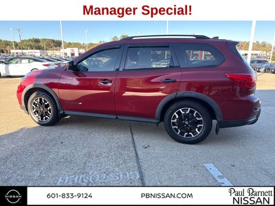 2020 Nissan Pathfinder SL