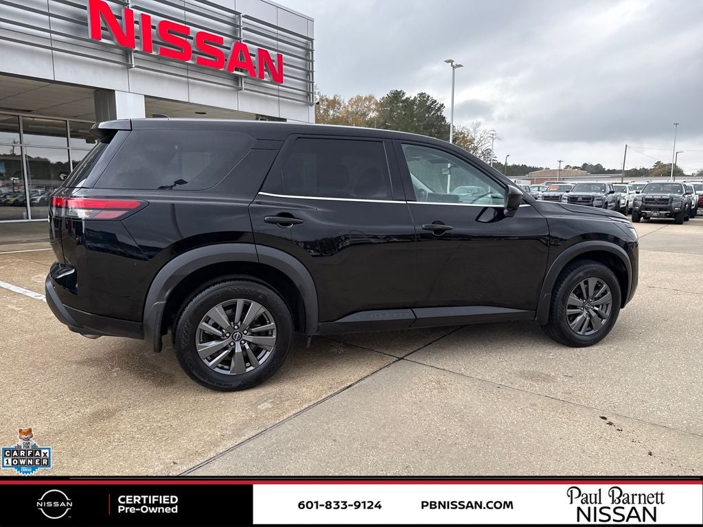2023 Nissan Pathfinder S