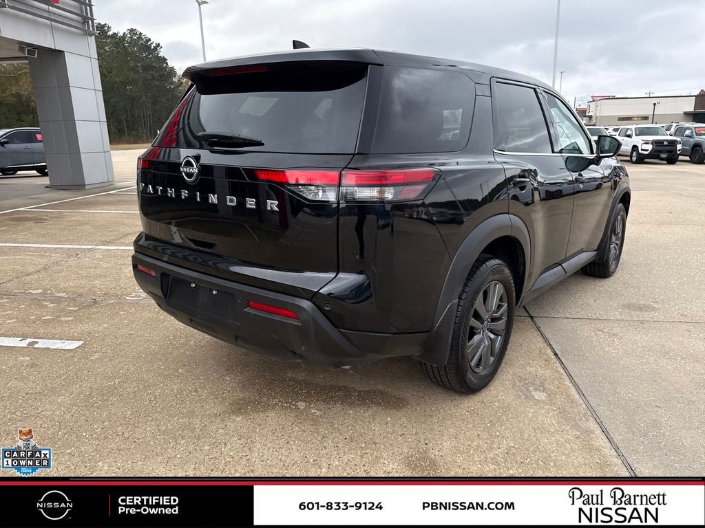 2023 Nissan Pathfinder S